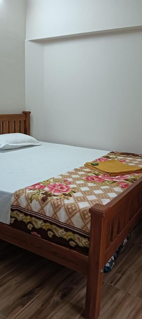 Hotel Kpr Residency Near Isha - Adiyogi Alāndurai Zewnętrze zdjęcie